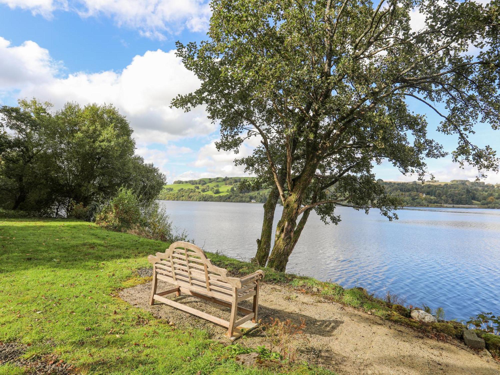 Drysgol Lakeside - Bala Lake Bagian luar foto